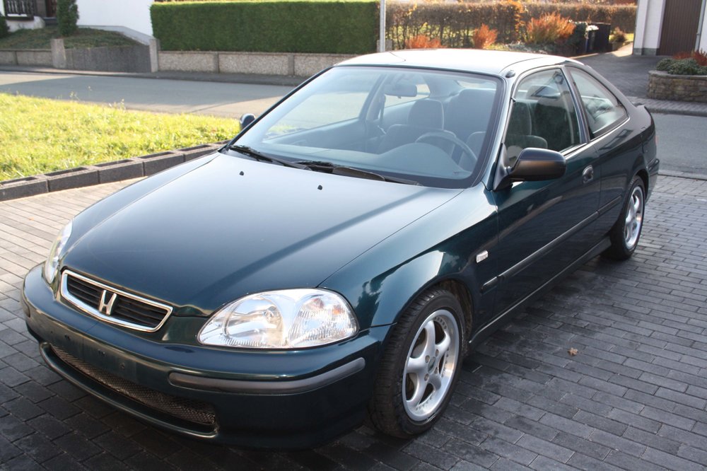 272029016_civic1.thumb.jpg.4855471413235cc0e698692500f9b74f.jpg
