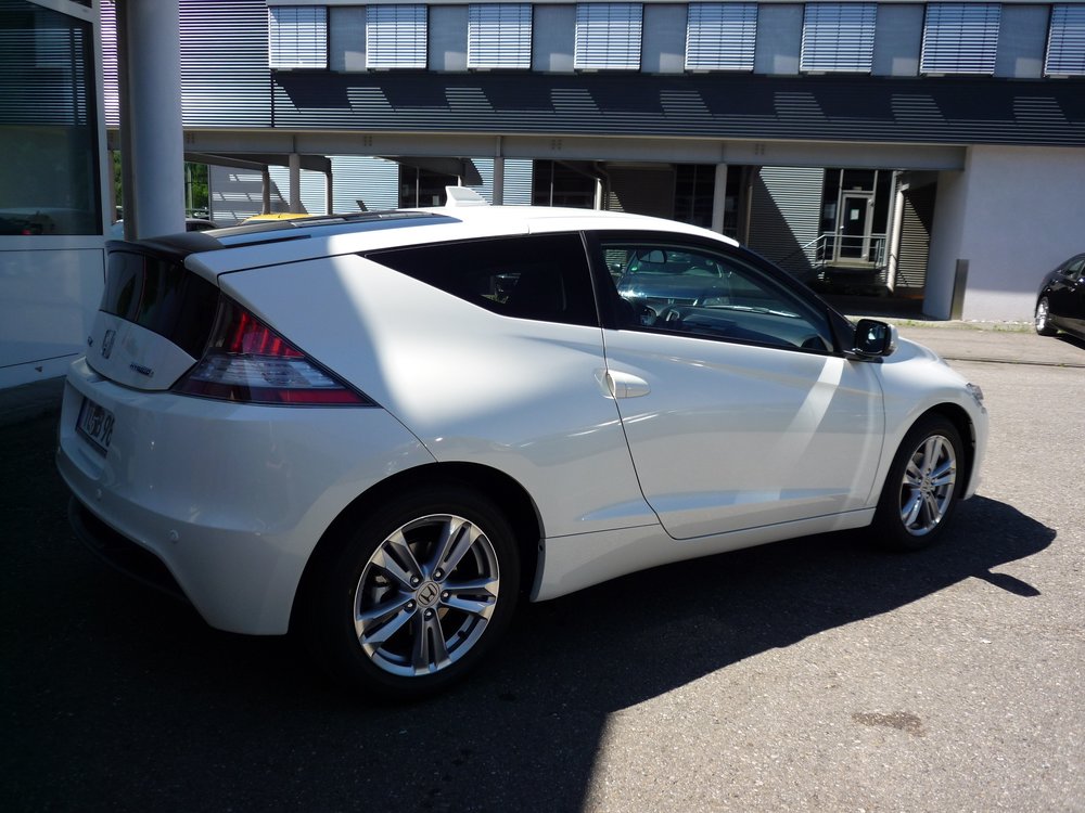 Premiere_Honda_CR-Z_038.thumb.JPG.13557a1e0ce5742da0062c9a3b07c823.JPG