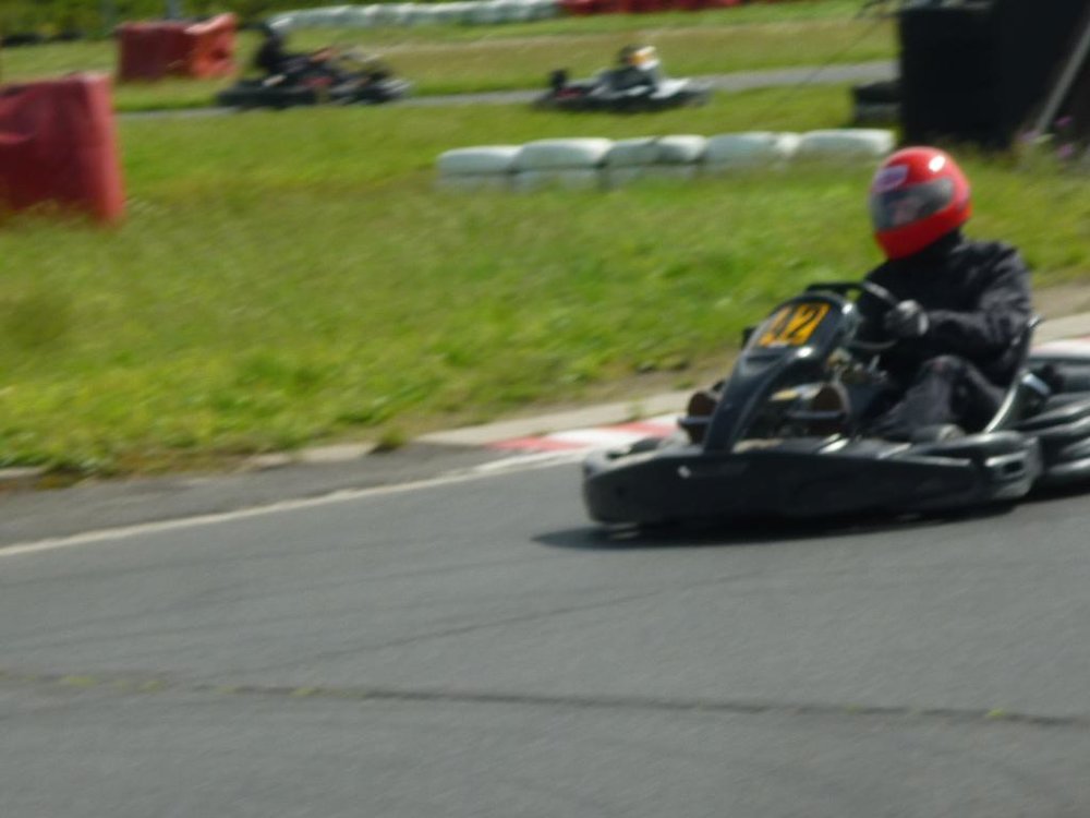 kart201123.thumb.jpg.00be4cdc6b433cdeb19bd436a544c8f6.jpg