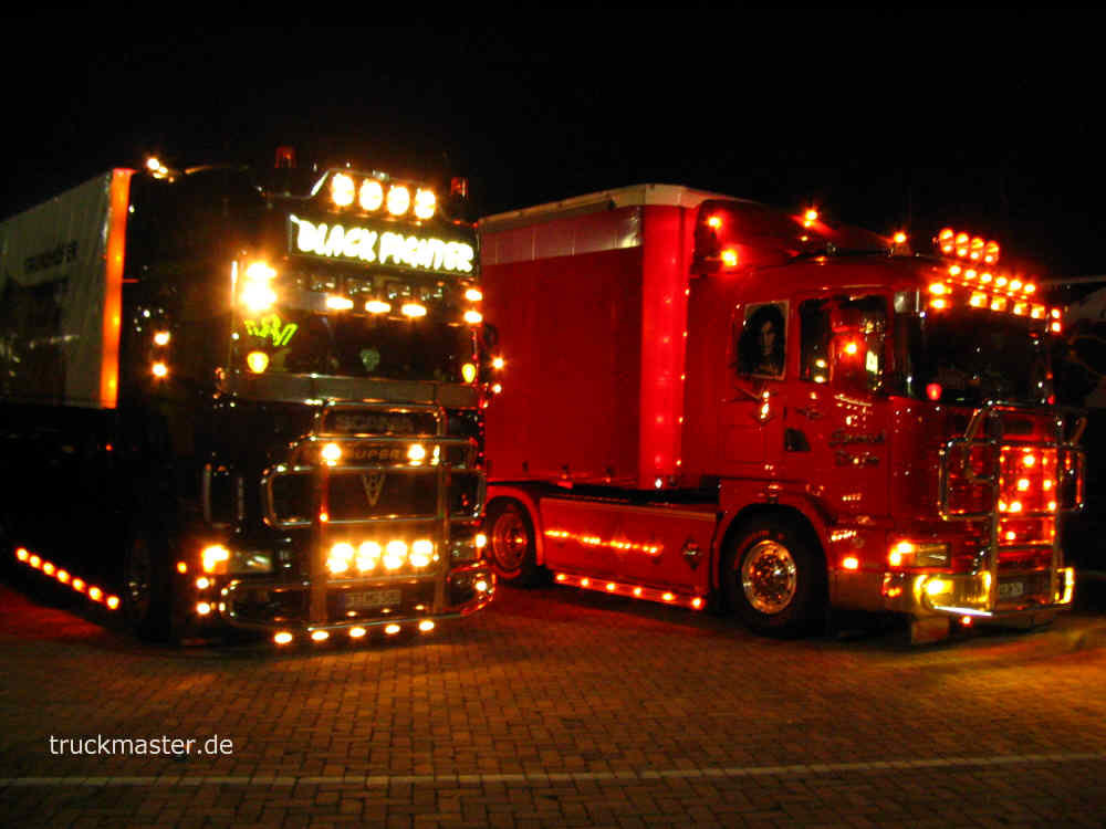 scania30_gross.thumb.jpg.2c1681853ca976d99294d70348fa0beb.jpg